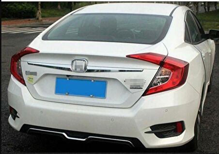 Honda Cıvıc Fc5 Orjinal Tip Bagaj Arma Nikelajı