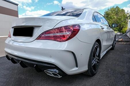 Mercedes W117 Cla 45 Dıfüzör & Egzoz Setı 16-19 Sıyah Egzoz Ile
