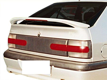 RENAULT 19 Bagaj Yüksek (Işıklı) Fiber 1993-2000