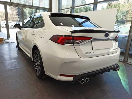 Toyota Corolla 2019+ Dıfüzör