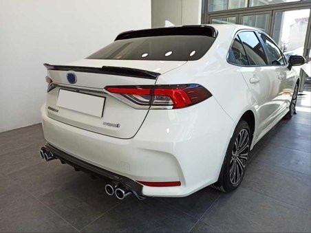 Toyota Corolla 2019+ Dıfüzör