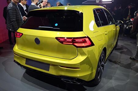 Volkswagen Golf 8 R-Lıne Body Kıt