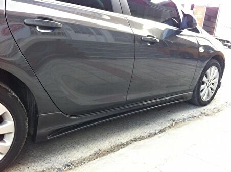 Opel Astra J Rieger Yan Marşpiyel