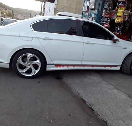 Volkswagen Passat B8 Yan Marşpiyel