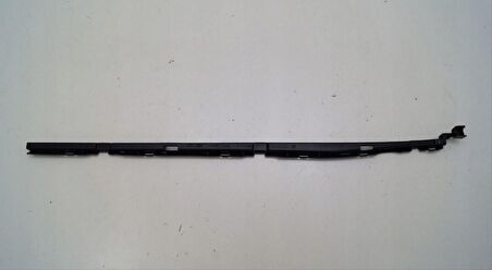 X156 Gla Serisi 2014+  Marşpiyel Braketi - Sağ Arka - 1566980414