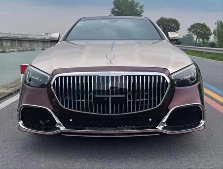 2020+ MAYBACH BODY KIT (W213) (KROM SİS KAPAKLI)