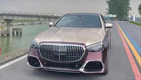2020+ MAYBACH BODY KIT (W213) (KROM SİS KAPAKLI)