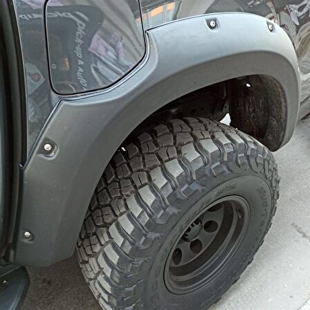 Mercedes X-Class Çamurluk Kaplama Civatalı 4.5cm Dodik Seti