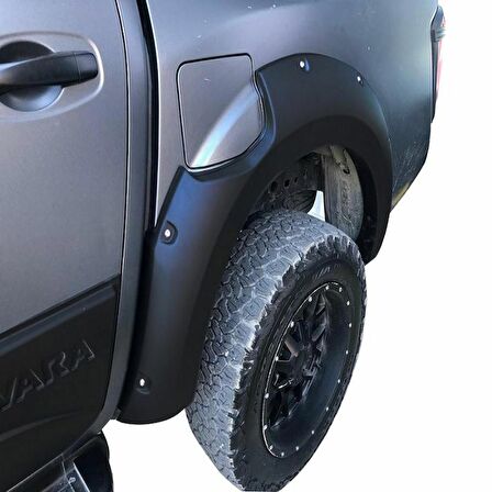 Nissan Navara Çamurluk Kaplama AdBlue Civatalı 4.5cm Dodik Seti 2012 / 2019