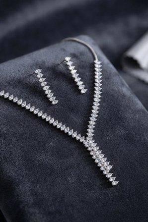 Arpa Zirkon Taşlı Su Yolu Kolye ve Küpe Set