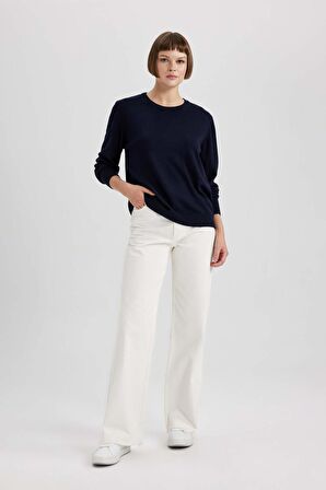 DeFacto Regular Fit V Yaka Premium Yumuşak Yünlü Dokulu Triko Kazak B1805AX23WNNV131