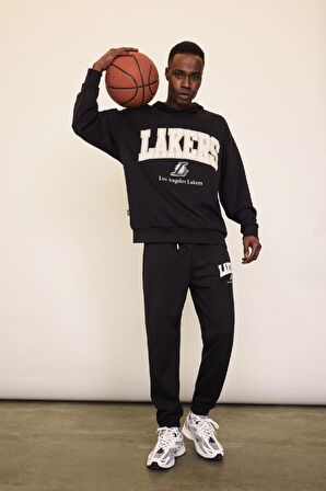 DeFactoFit NBA Los Angeles Lakers Jogger Eşofman Altı Standart Fit Cepli Esnek Bantlı Paça Skuba Dalgıç Kumaş D6723AX25SPBK82