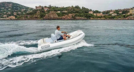 AGILIS 330C 90 HP JET ŞİŞME BOT