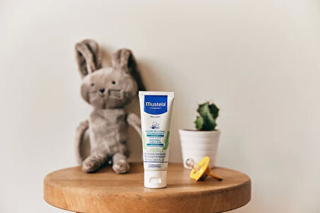 Mustela Soothing Chest Rub (Rahatlatıcı Göğüs Balsamı) 40ml