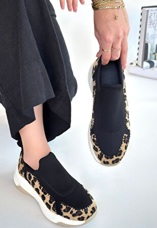 Beyaz Tabanlı Ortopedik Topuk Dikenine Karşı Özel Üretim Spor Ayakkabı Süet Leopar Topuk Boyu 4 Cm