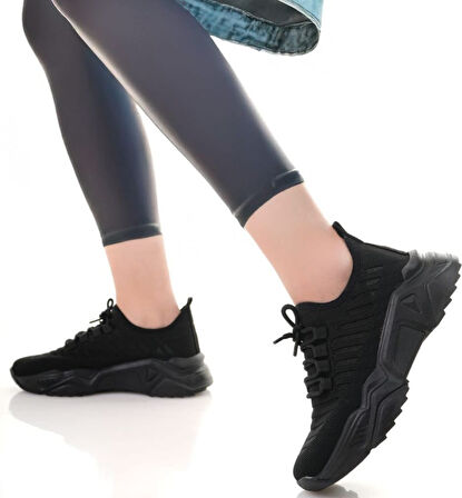 Ortopedik Topuk Dikenine Karşı Özel Üretim Bağcıklı Spor Ayakkabı Triko Siyah Topuk Boyu 3 Cm