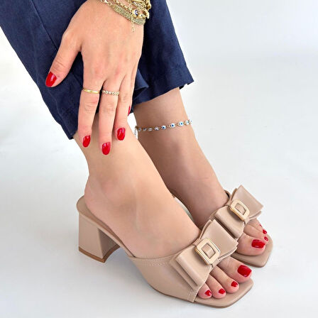 Tokalı Topuklu Terlik Cilt Nude Topuk Boyu 7 Cm