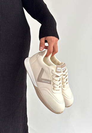 Vizon Detaylı Ortopedik Topuk Dikenine Karşı Özel Üretim Bağcıklı Spor Ayakkabı Cilt Bej Topuk Boyu 2 Cm