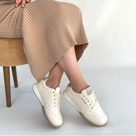 Ortopedik Topuk Dikenine Karşı Özel Üretim Bağcıklı Spor Ayakkabı Cilt Bej Topuk Boyu 2 Cm