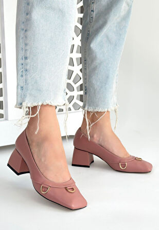 Küt Burun Topuklu Ayakkabı Pudra Topuk Boyu 5 Cm