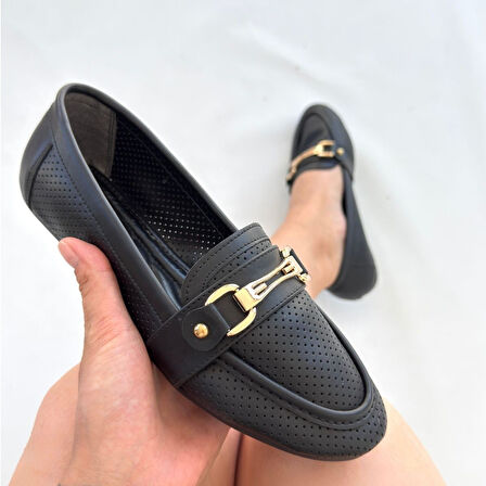 Tokalı Babet Ayakkabı Cilt Siyah Topuk Boyu 1 Cm