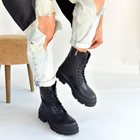 Yandan Fermuarlı Topuklu Bağcıklı Bot Cilt Siyah Topuk Boyu 3 Cm