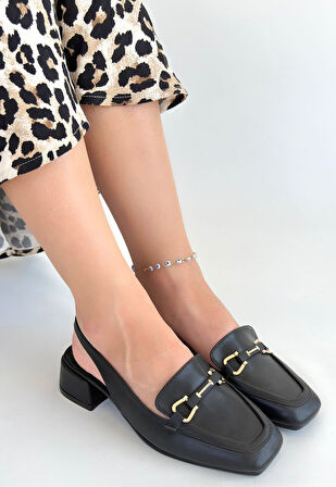 Tokalı Küt Burun Topuklu Ayakkabı Siyah Topuk Boyu 3 Cm