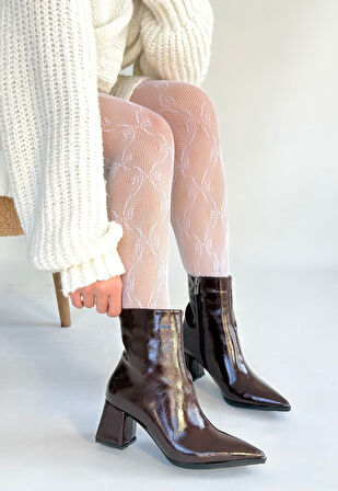 Sivri Burun Yandan Fermuarlı Topuklu Bot Kahverengi Topuk Boyu 6 Cm