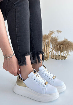 Leoapar ve Sarı Detaylı Ortopedik Topuk Dikenine Karşı Özel Üretim Bağcıklı Spor Ayakkabı Cilt Beyaz Topuk Boyu 4 Cm