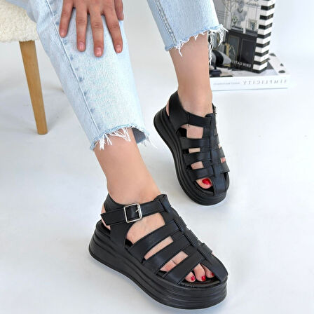 Kemerli Ortopedik Sandalet Cilt Siyah Topuk Boyu 5 Cm