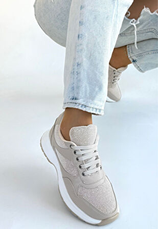 Ortopedik Bağcıklı Spor Ayakkabı Cilt Bej Topuk Boyu 3 Cm