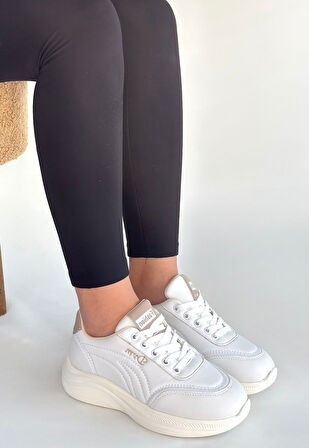 Ortopedik Topuk Dikenine Karşı Özel Üretim Bağcıklı Spor Ayakkabı Beyaz Topuk Boyu 3 Cm