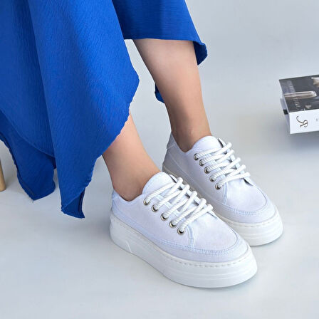 Ortopedik Topuk Dikenine Karşı Özel Üretim Bağcıklı Spor Ayakkabı Keten Beyaz Topuk Boyu 4 Cm