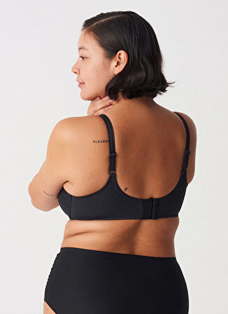 Chantelle Siyah Balenli Sütyen C18910