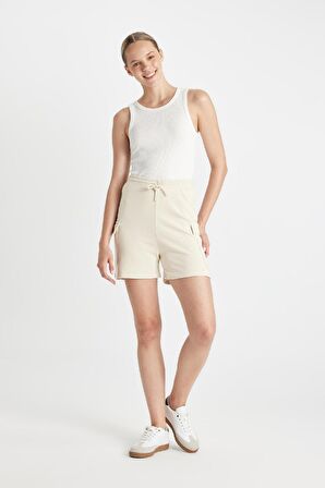 DeFacto Düz Paça Beli Bağcıklı Kalın Şort C9309AX24SMBG360