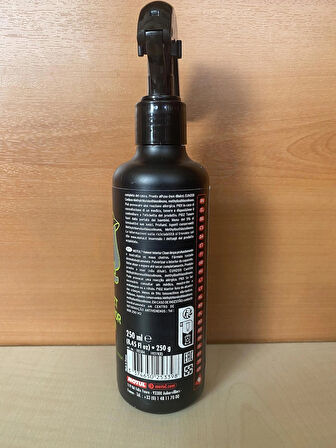 MOTUL MC CARE M2 HELMET INTERIOR CLEAN 