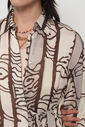 KADIN BELDEN BAĞLAMA DETAYLI DESENLİ GÖMLEK