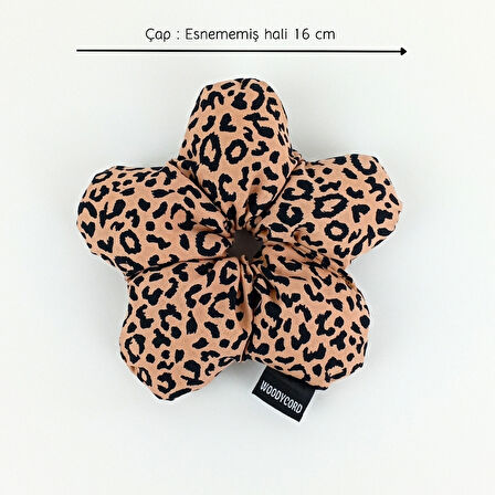 WoodyCord Marka El Yapımı Leopar Çiçek Pofuduk Scrunchie Toka