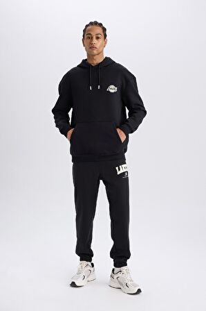 DeFactoFit NBA Los Angeles Lakers Boxy Fit Kapüşonlu Sırt Baskılı Kalın Sweatshirt A4114AX24WNBK81