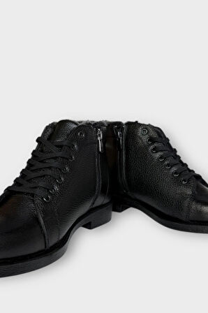 Erkek Hakiki Deri İçi Kürklü Kaydırmaz Kauçuk Taban Fermuarlı Bot SİYAH