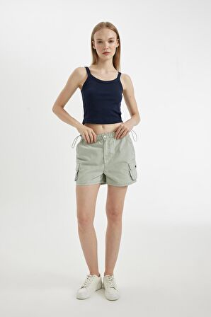 DeFacto Coool %100 Pamuk Regular Fit Normal Bel Kısa Paça Gabardin Şort A3688AX24HSGN1128