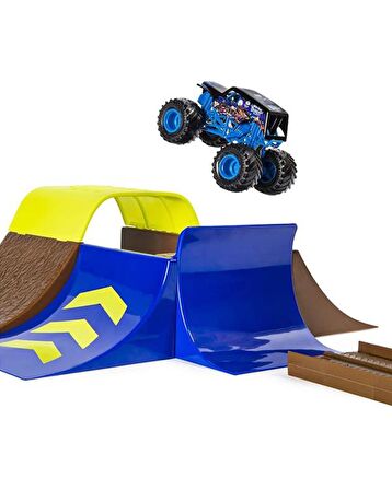 Spin Master Monster Jam 1:64 Oyun Seti Champ Ramp Freestyle