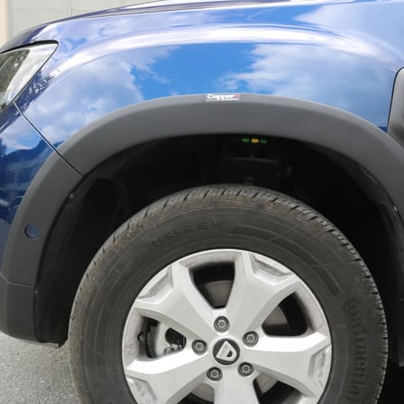 Dacia Duster 2018-2024 Yıl Aralığı Uyumlu Çamurluk Dodik 8 Parça