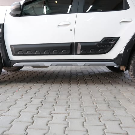 Dacia Duster 2018-2024 Yıl Aralığı Uyumlu Marşpiyel 2 Parça