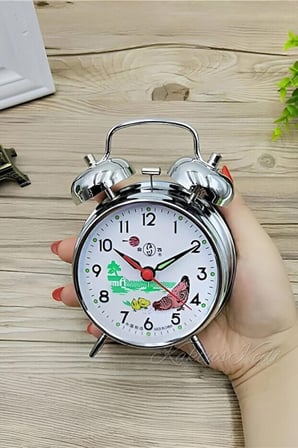 Nostaljik Hareketli Tavuk Figürlü - Kurmalı - Alarmlı -  Masa Saati