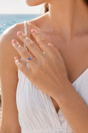 925 Ayar Gümüş Kalp Nazarlı Yüzük Y005701