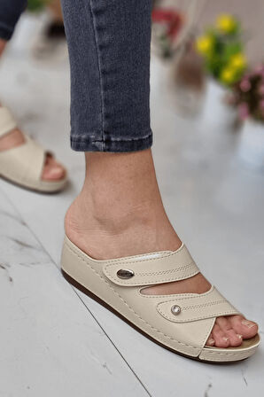 Depi Kadın Ortopedik Yumuşak Taban Günlük Terlik Şık Taşlı Misafir Genç Anne Dışarı & Ev Terliği