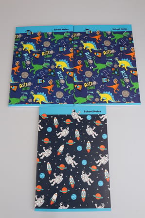 3 Adet A4 Defter Seti Astro Dino Explorer Collection 2 Adet Çizgili Defter Ve 1 Adet Kareli Defter 80 Yaprak