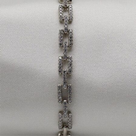 Taşlı Kilit Bileklik Silver