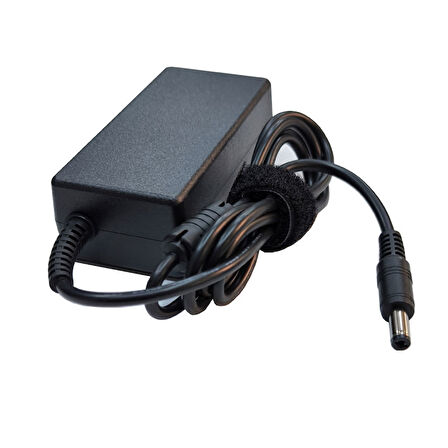 15v 1A 5.5*2.5 mm standart uçlu adaptör AC-DC 15 volt 1 amper adaptör